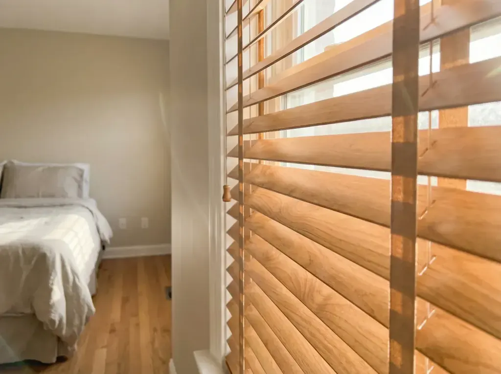 The Cicero Homeowner's Guide to Blind and Shade Repair